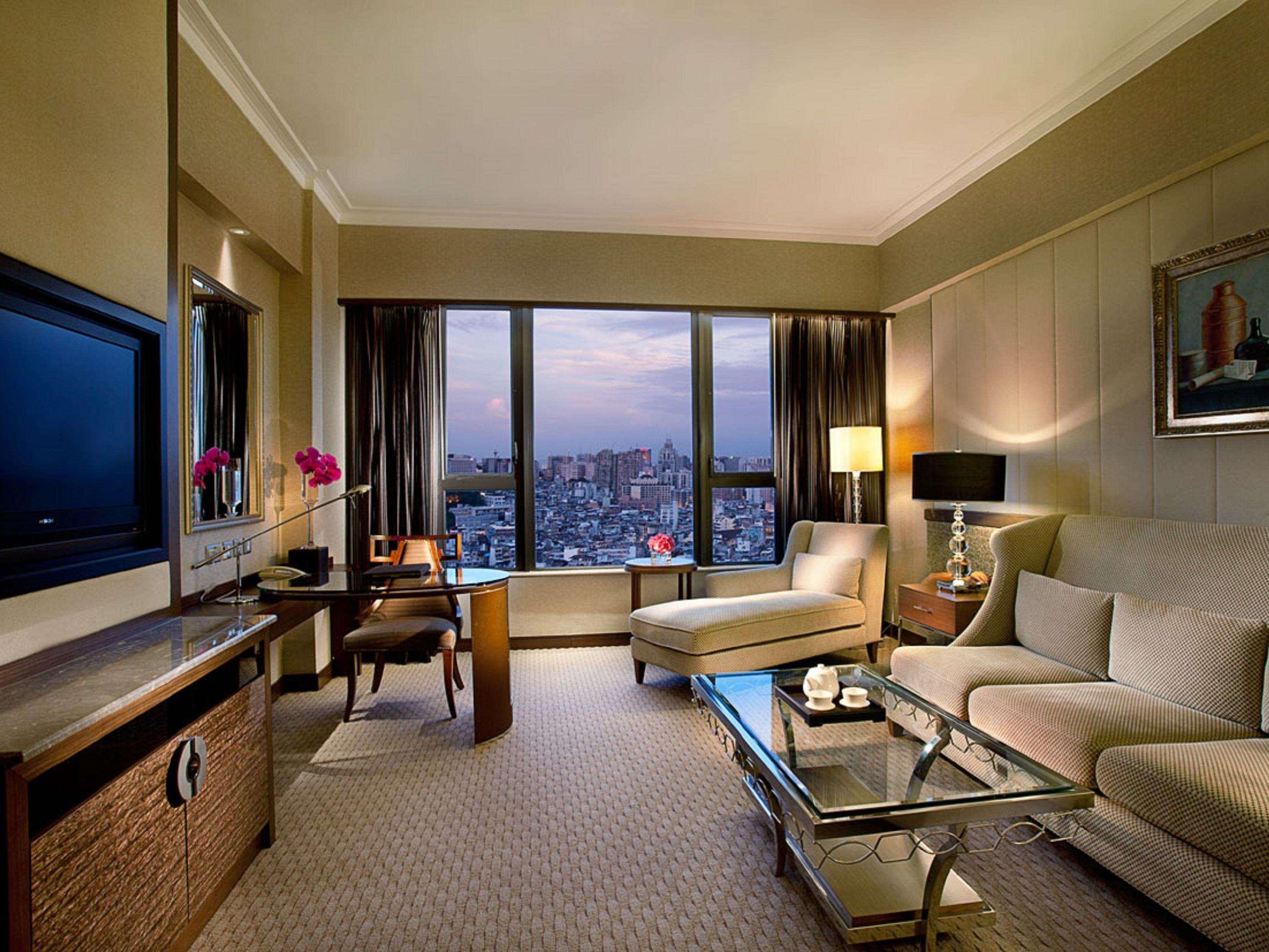 Sofitel Macau At Ponte 16 Hotel Exterior foto A suite at the Mandarin Oriental, Seoul