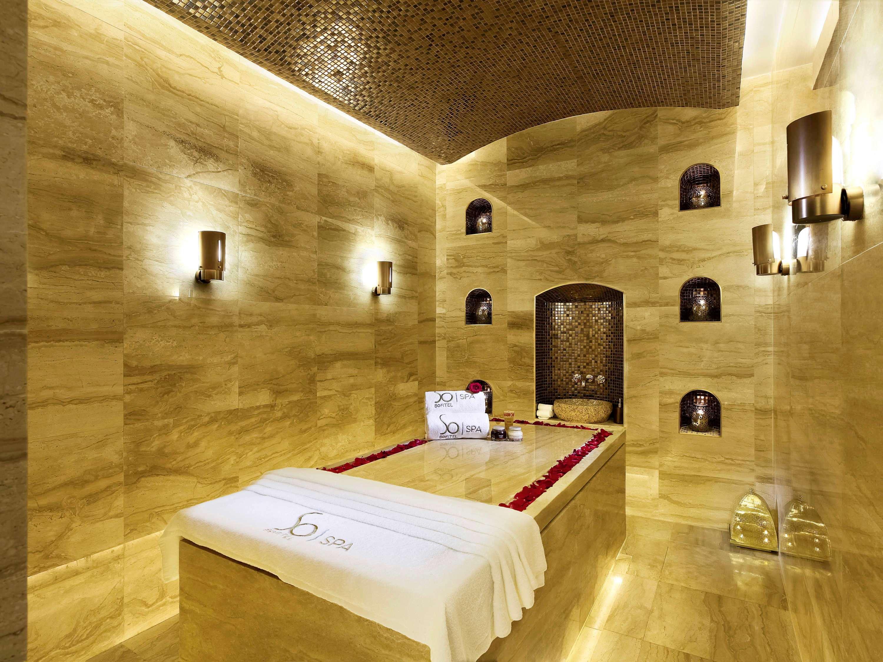 Sofitel Macau At Ponte 16 Hotel Exterior foto A hammam in the Emirates Palace, Abu Dhabi