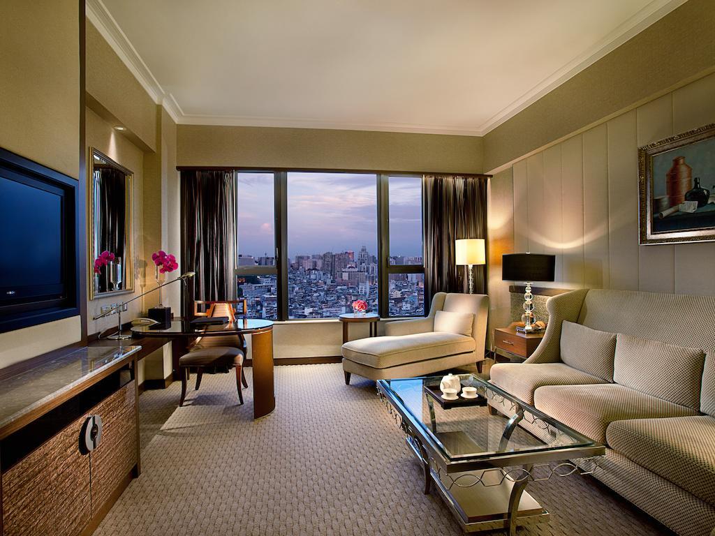 Sofitel Macau At Ponte 16 Hotel Exterior foto A suite at the Mandarin Oriental, Seoul